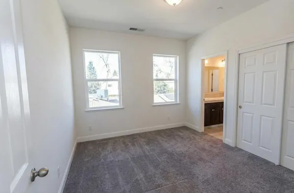 $725,000 | 2051 Sierra Avenue, Clovis, CA 93611