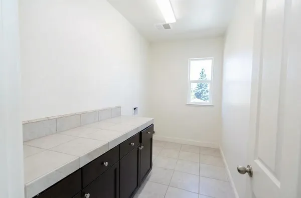 $725,000 | 2051 Sierra Avenue, Clovis, CA 93611