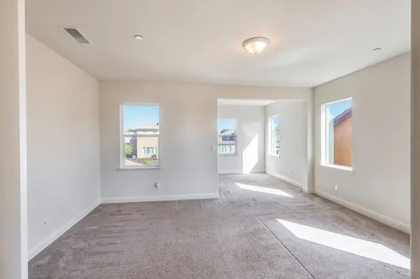 $725,000 | 2051 Sierra Avenue, Clovis, CA 93611