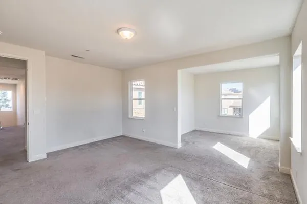 $725,000 | 2051 Sierra Avenue, Clovis, CA 93611