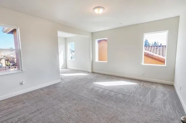 $725,000 | 2051 Sierra Avenue, Clovis, CA 93611