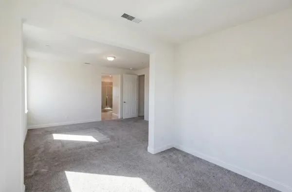 $725,000 | 2051 Sierra Avenue, Clovis, CA 93611
