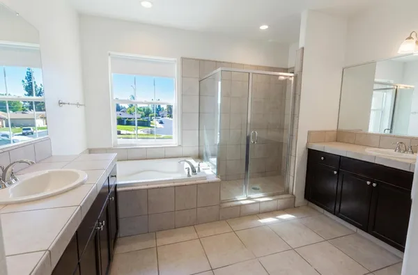 $725,000 | 2051 Sierra Avenue, Clovis, CA 93611