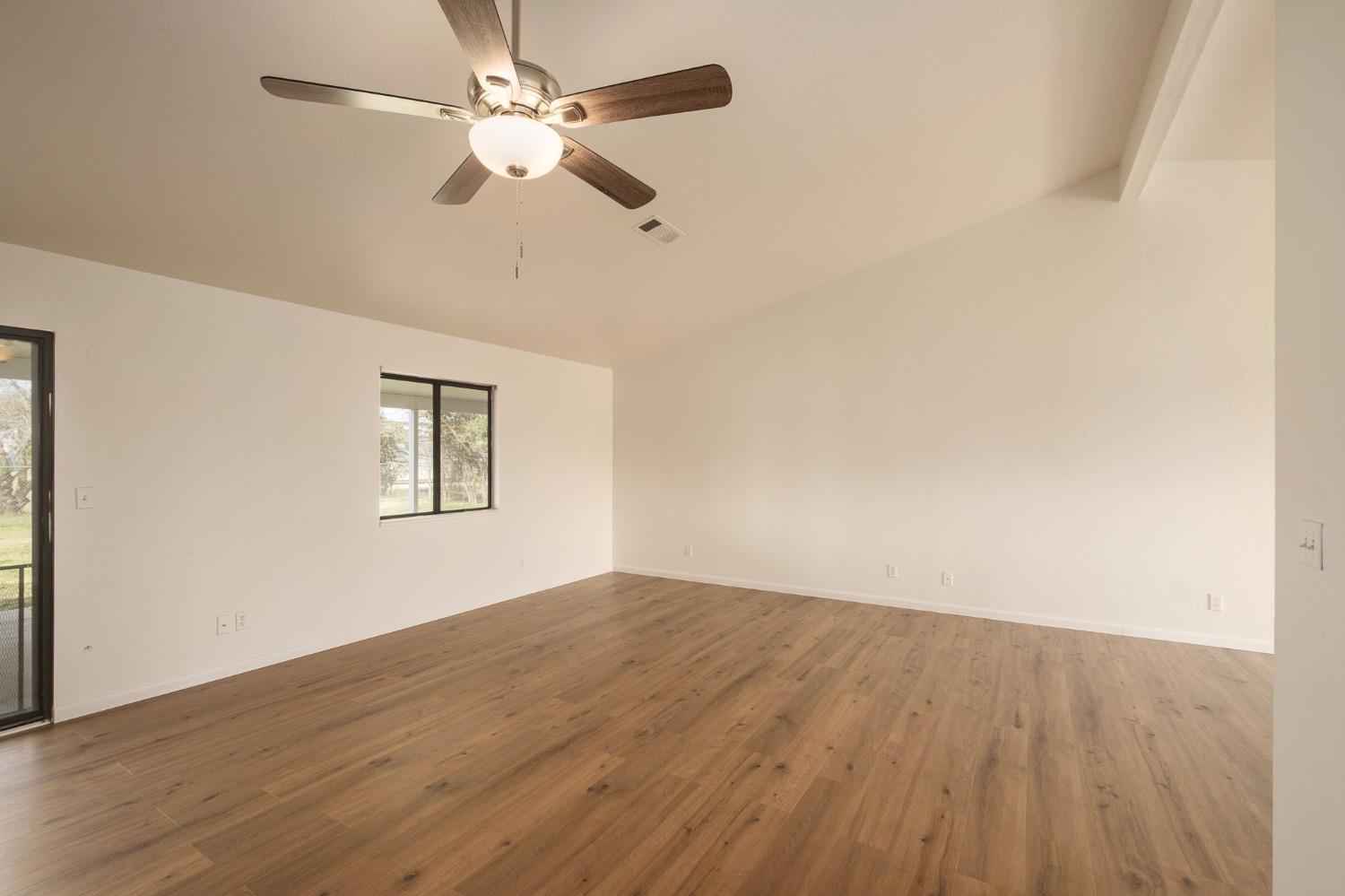 19608 Road 31 Madera, CA 93638 - Photo 14 of 31