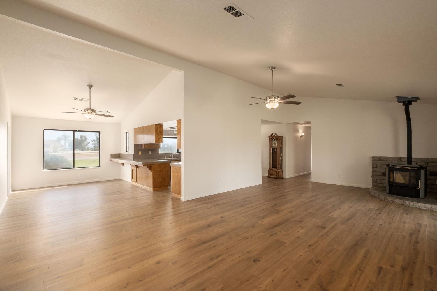 19608 Road 31 Madera, CA 93638 - Photo 15 of 31