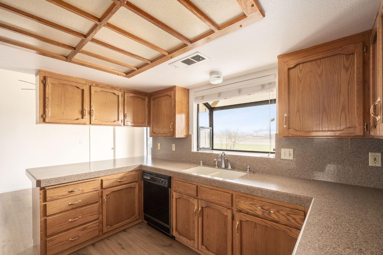 19608 Road 31 Madera, CA 93638 - Photo 17 of 31