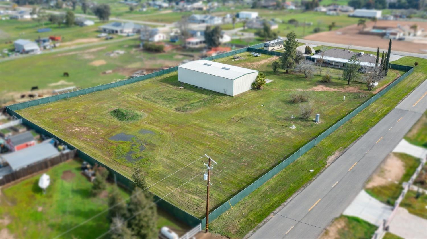19608 Road 31 Madera, CA 93638 - Photo 7 of 31
