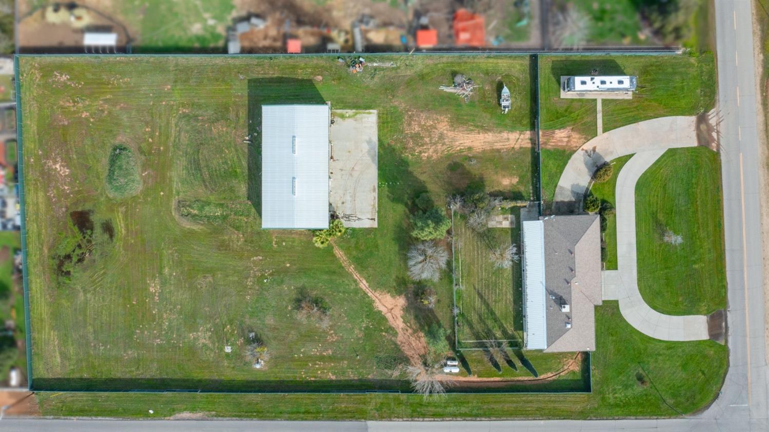 19608 Road 31 Madera, CA 93638 - Photo 8 of 31