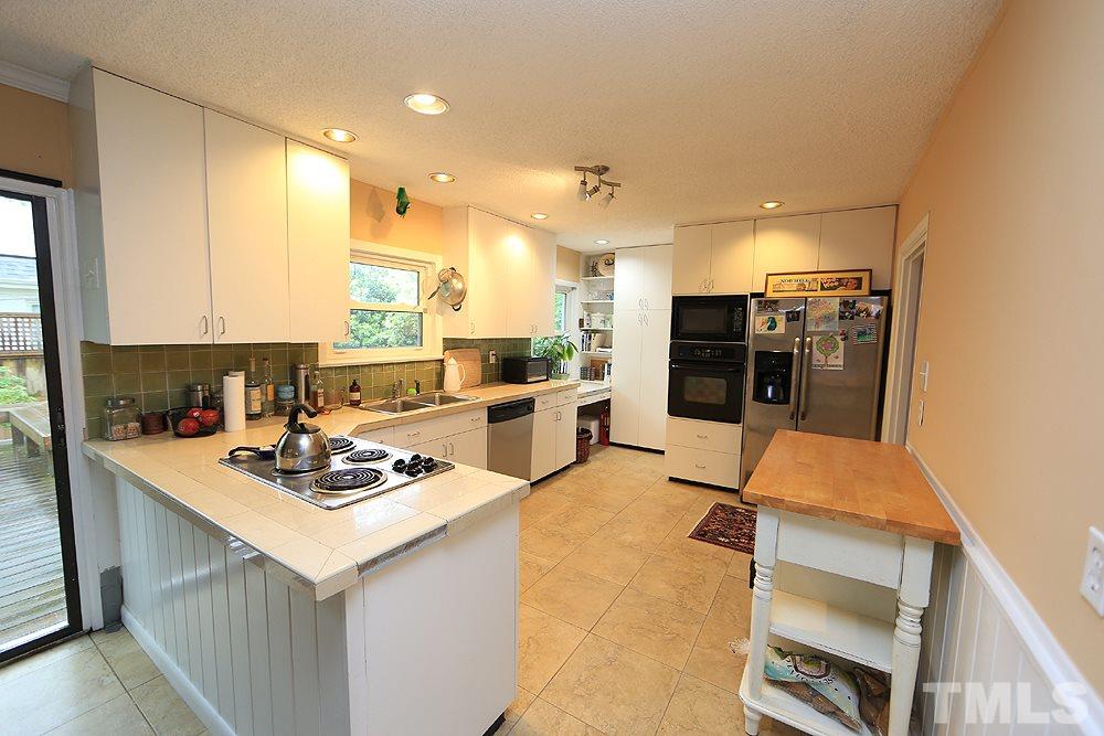 3103 Devonshire Drive Raleigh, NC 27607 - Photo 5 of 16