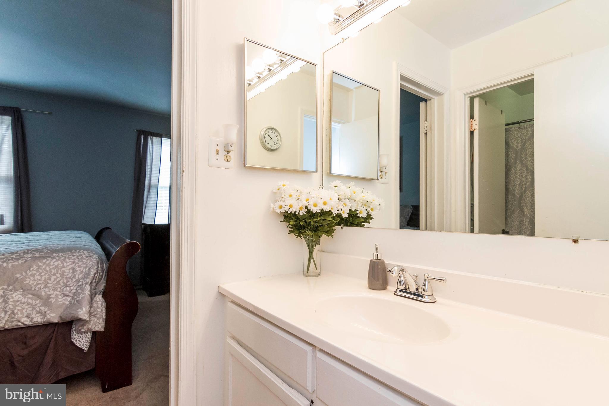8338 Snowden Oaks Place Laurel, MD 20708 - Photo 19 of 23 Full Bath