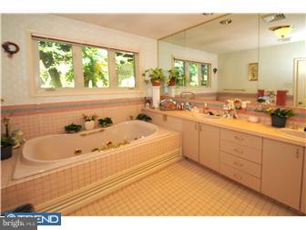 1387 Cedar Grove Road Media, PA 19063 - Photo 8 of 12 Bedroom - Main