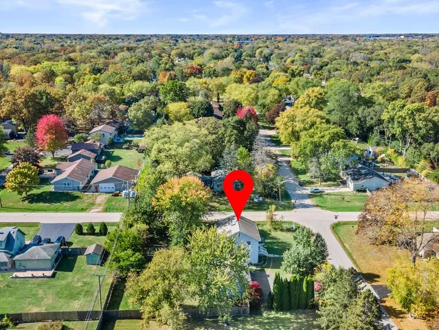 $268,000 | 10241 West Bairstow Avenue, Beach Park, IL 60087