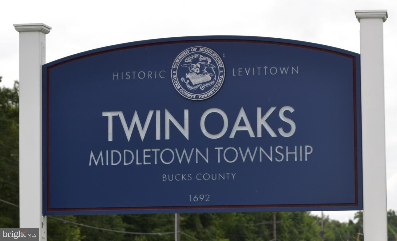 20 Towpath Road Levittown, PA 19056 - Photo 12 of 12 Twin Oaks Section
