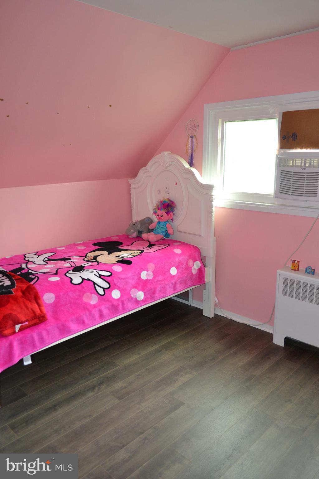 20 Towpath Road Levittown, PA 19056 - Photo 7 of 12 Bedroom #3