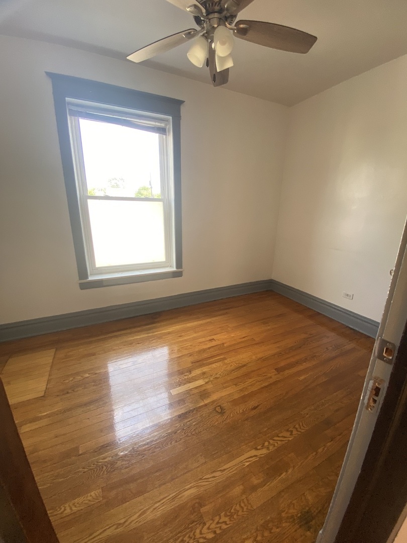 4816 West Grace Street, Unit 1 Chicago, IL 60641 - Photo 12 of 14