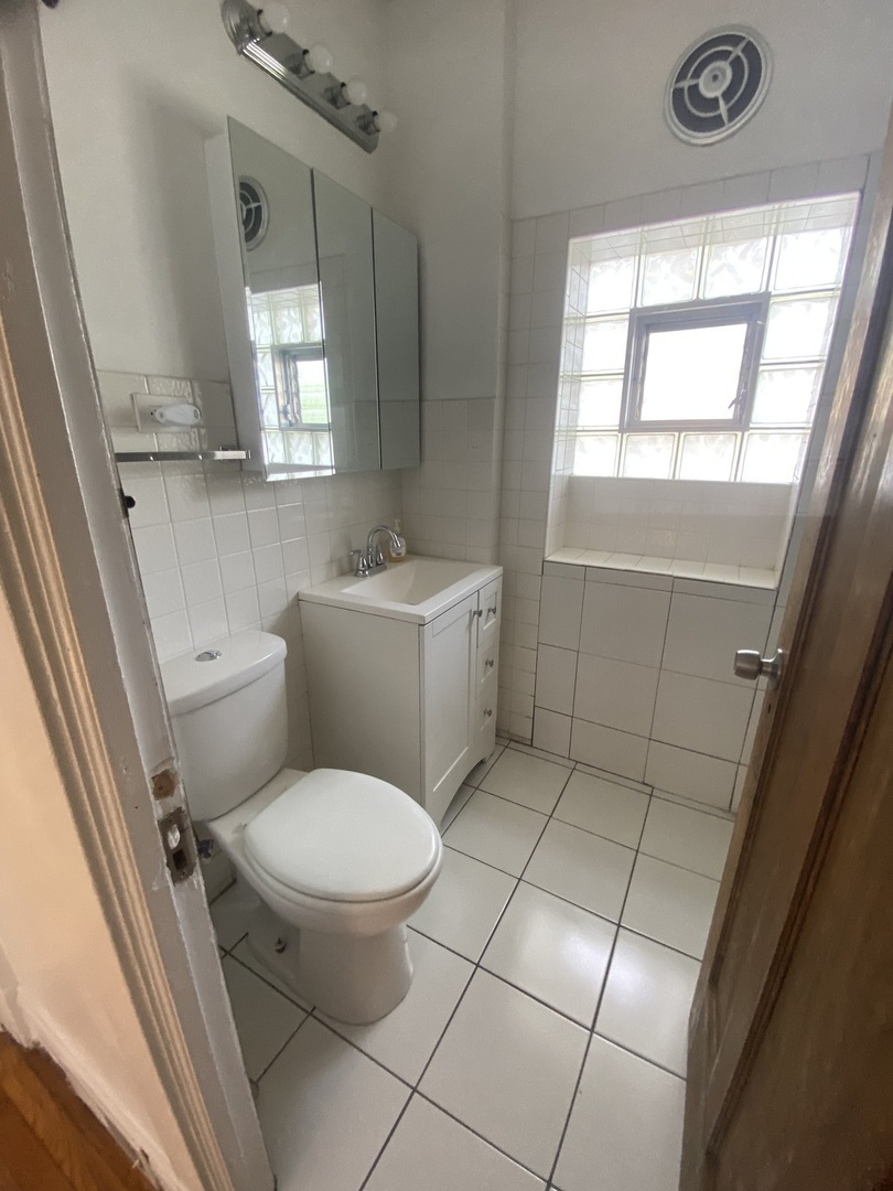 4816 West Grace Street, Unit 1 Chicago, IL 60641 - Photo 14 of 14