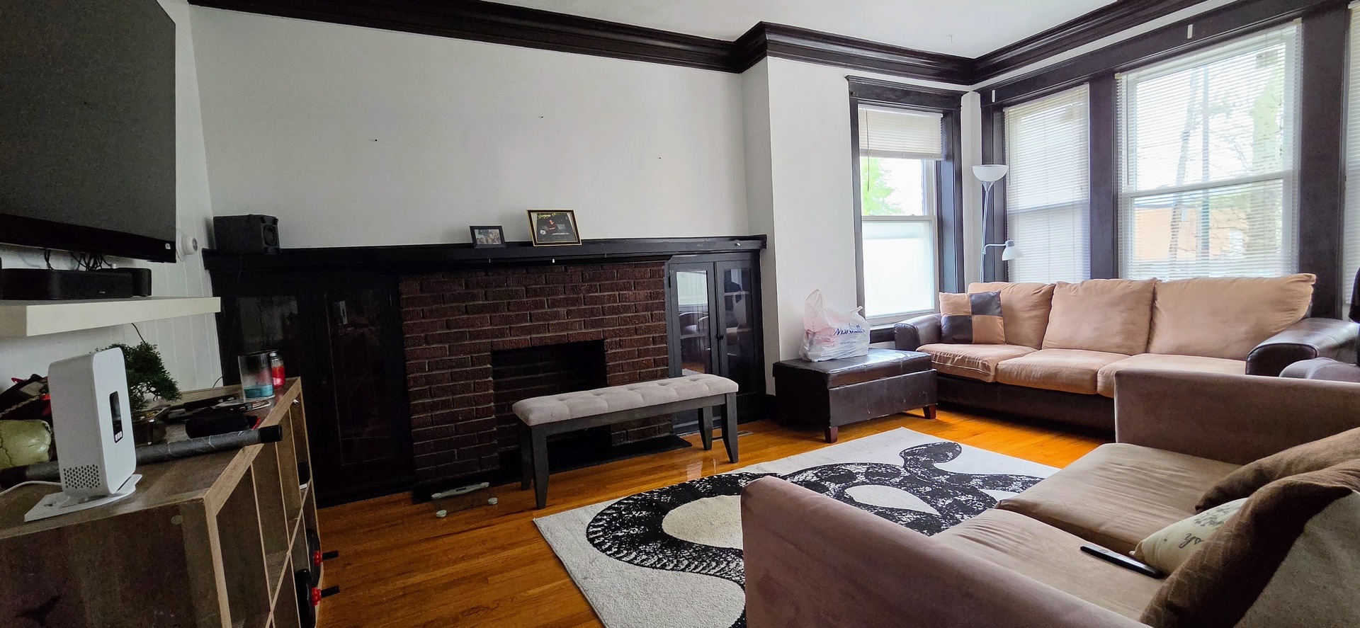 4816 West Grace Street, Unit 1 Chicago, IL 60641 - Photo 2 of 14