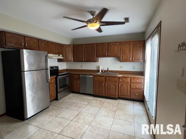 2606 Gaylord Avenue Springfield, IL 62704 - Photo 4 of 12