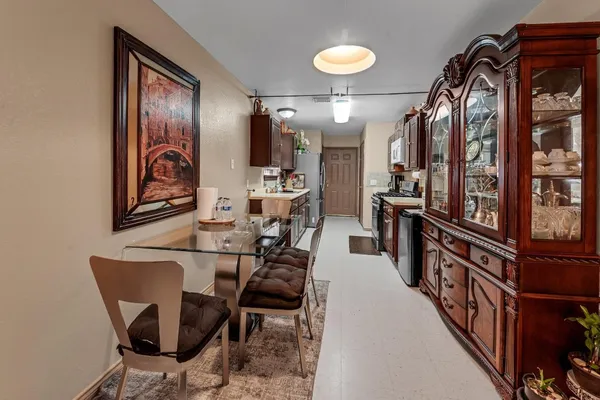 $1,700 | 11411 Roandale Drive, Houston, TX 77048