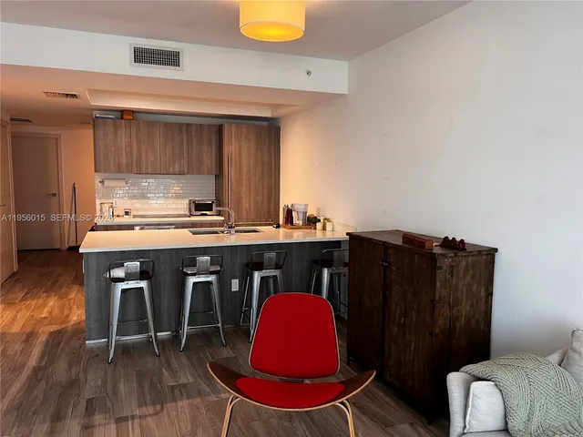 $4,200 | 801 South Miami Avenue, Unit 2807, Miami, FL 33131