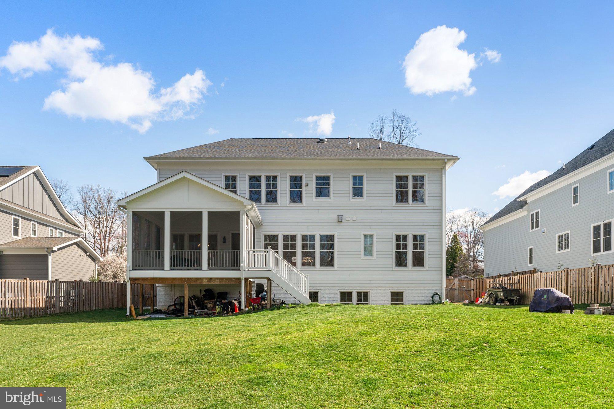 1007 Ware Street Southwest Vienna, VA 22180 - Photo 3 of 86 Gallery Image 3