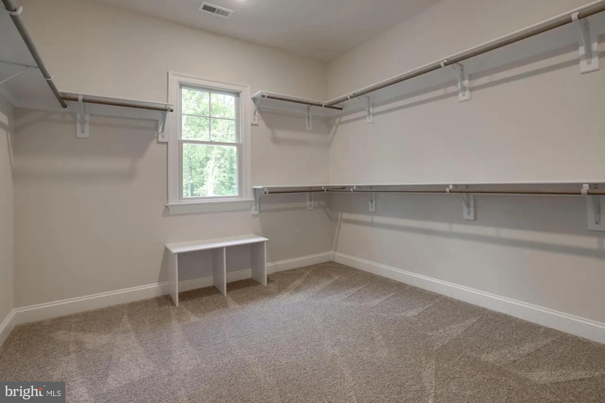 1007 Ware Street Southwest Vienna, VA 22180 - Photo 44 of 86 Gallery Image 44