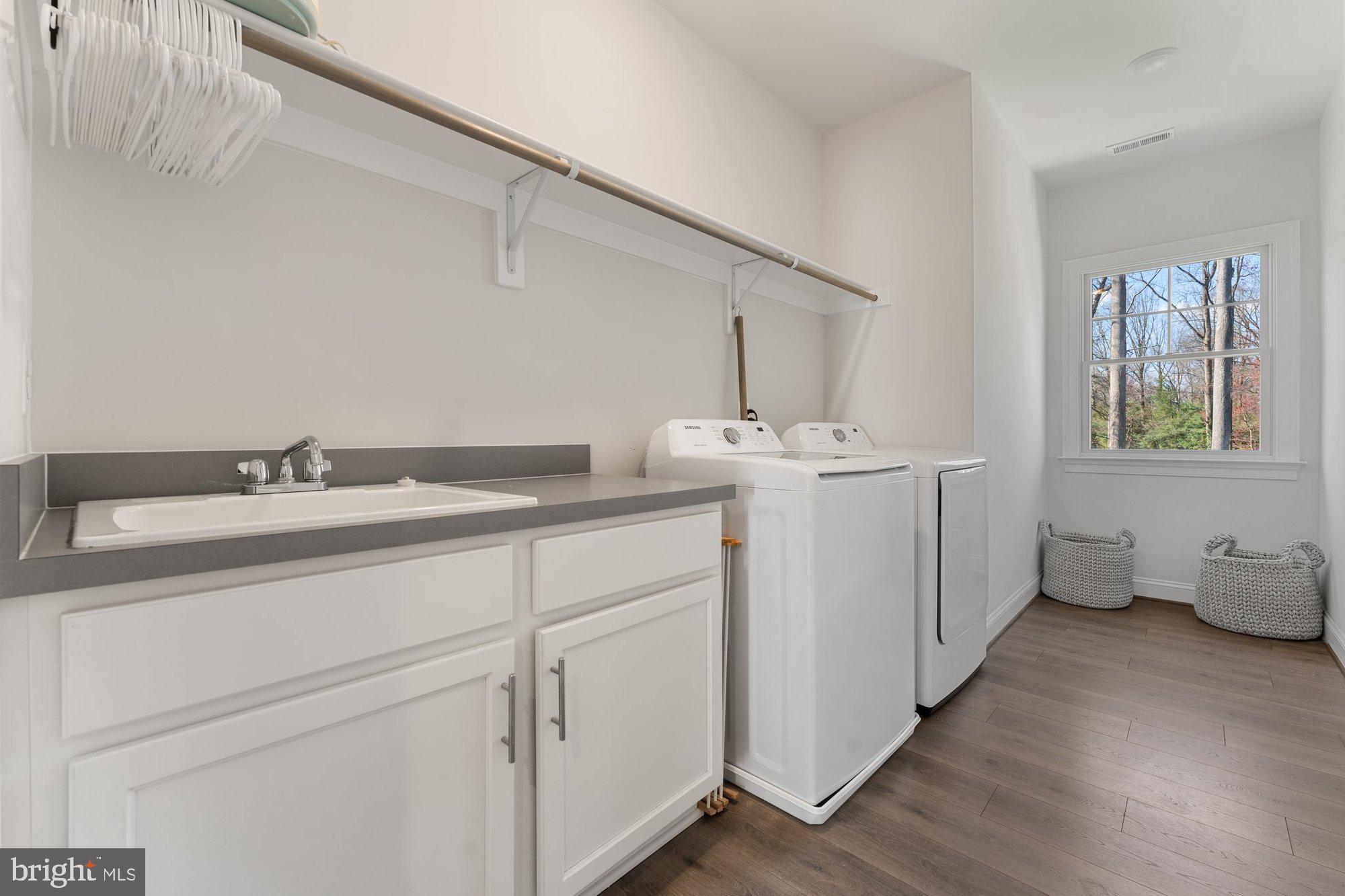 1007 Ware Street Southwest Vienna, VA 22180 - Photo 51 of 86 Gallery Image 51