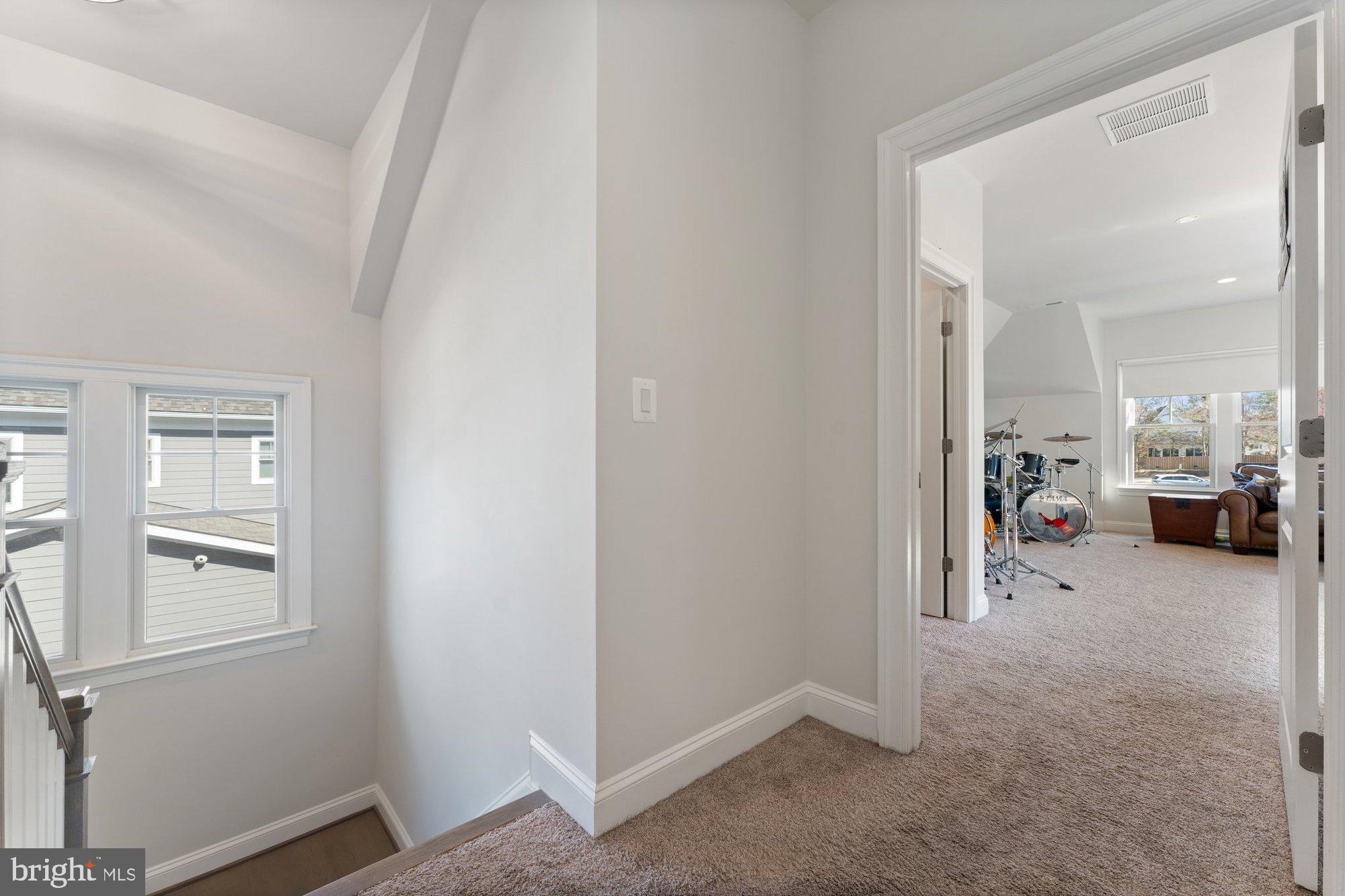 1007 Ware Street Southwest Vienna, VA 22180 - Photo 52 of 86 Gallery Image 52