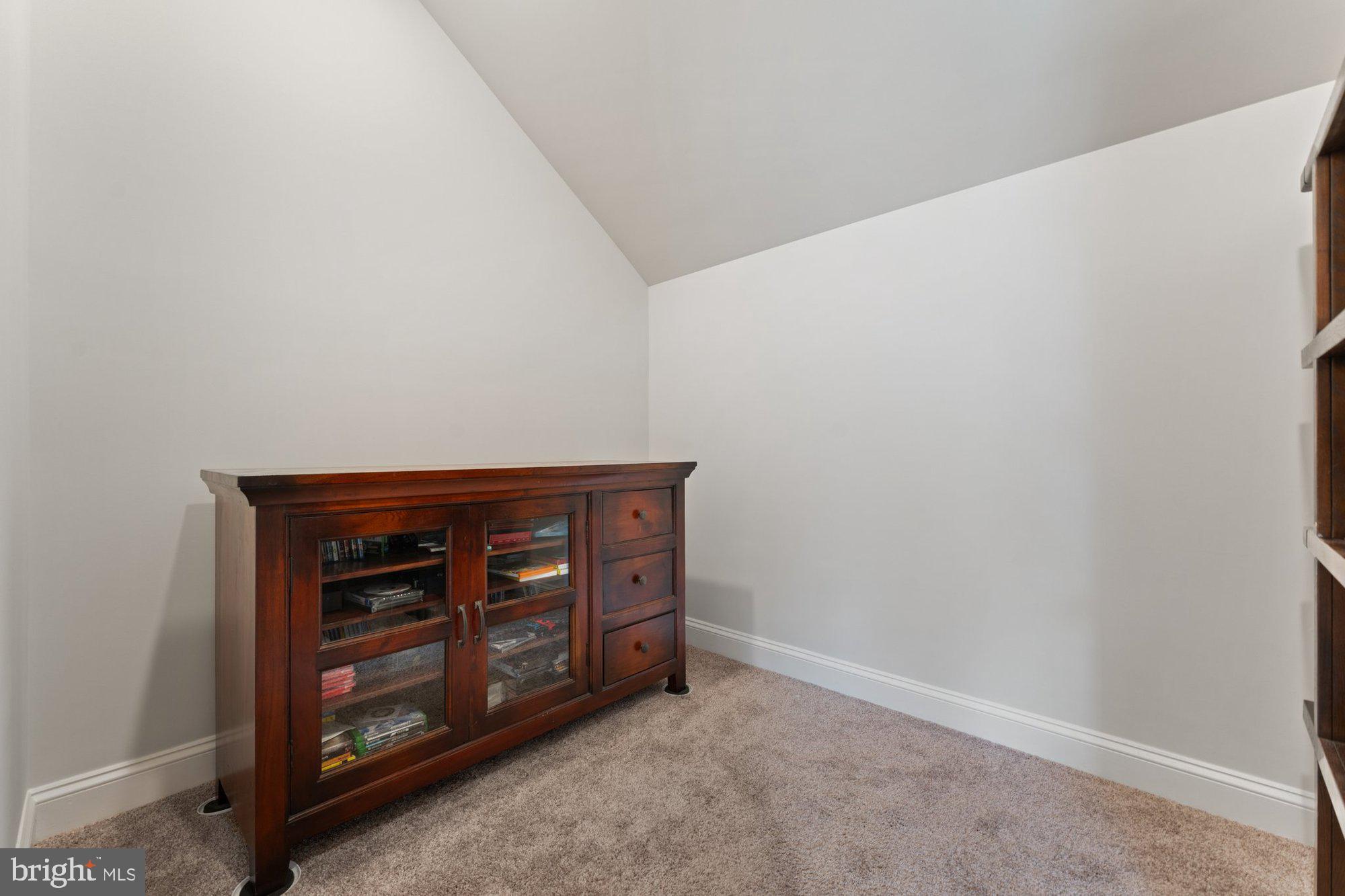 1007 Ware Street Southwest Vienna, VA 22180 - Photo 56 of 86 Gallery Image 56