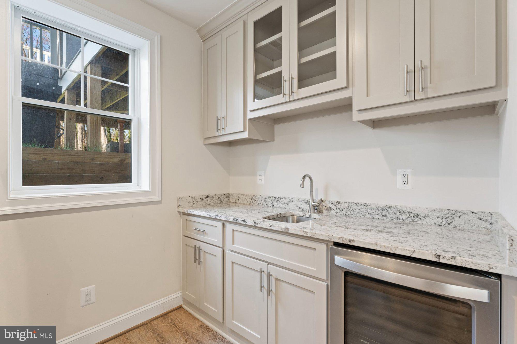 1007 Ware Street Southwest Vienna, VA 22180 - Photo 69 of 86 Gallery Image 69