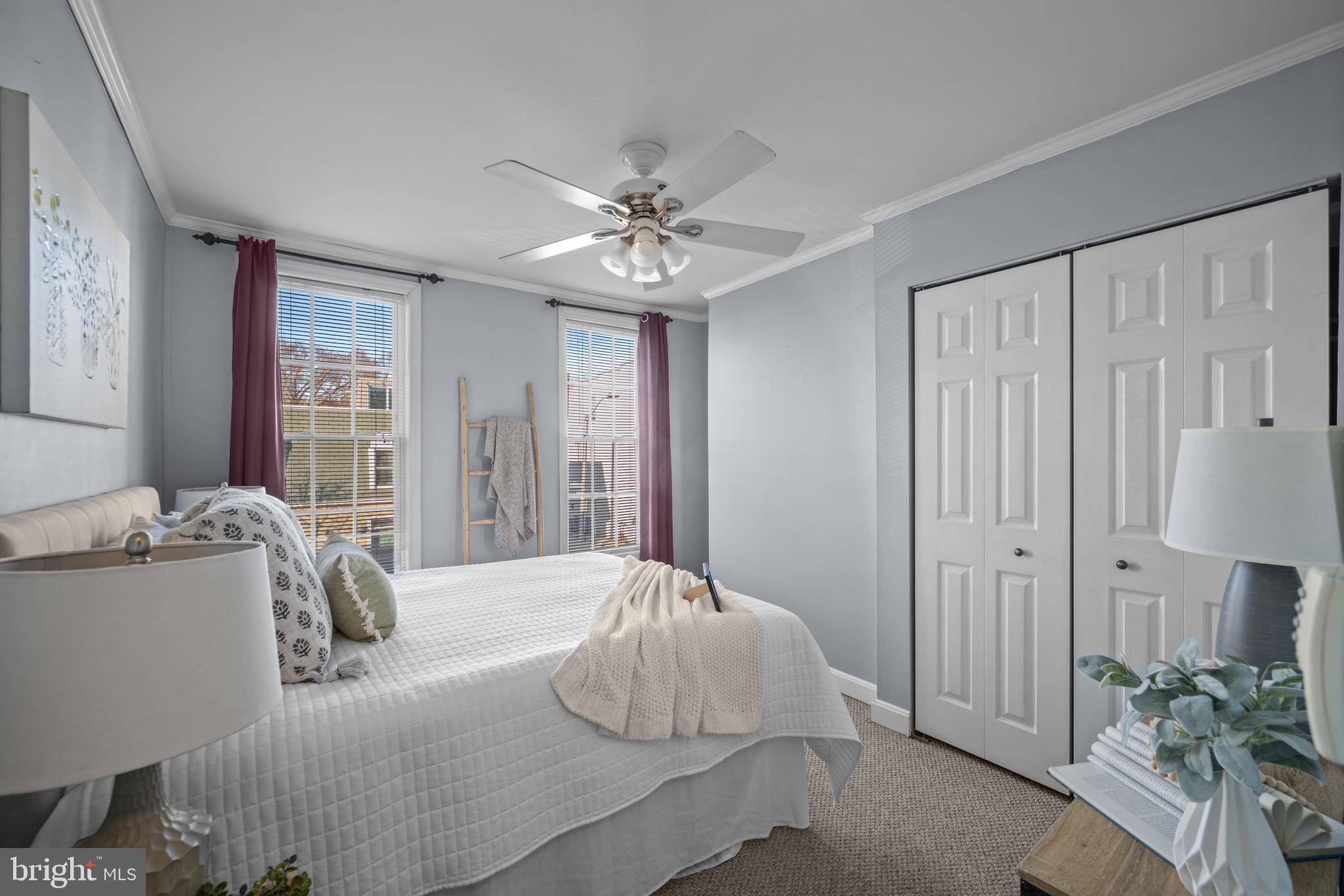 17 West Fort Avenue Baltimore, MD 21230 - Photo 19 of 43 Primary bedroom with lots of natural sunlight