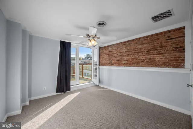 $300,000 | 17 West Fort Avenue, Baltimore, MD 21230