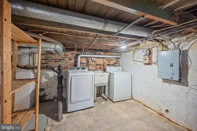 $300,000 | 17 West Fort Avenue, Baltimore, MD 21230