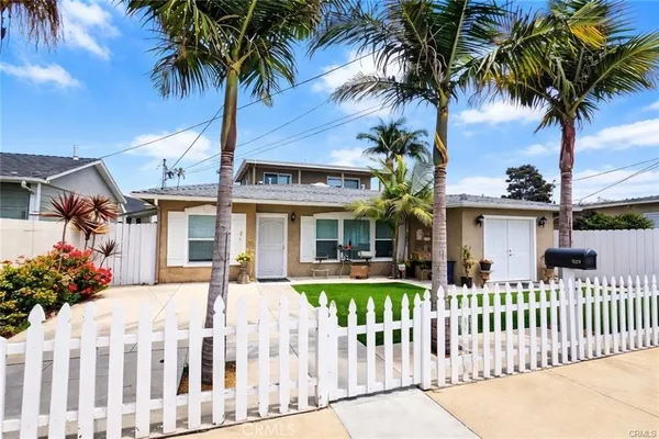 $2,295,000 | 426 Grant Street, Oceanside, CA 92054