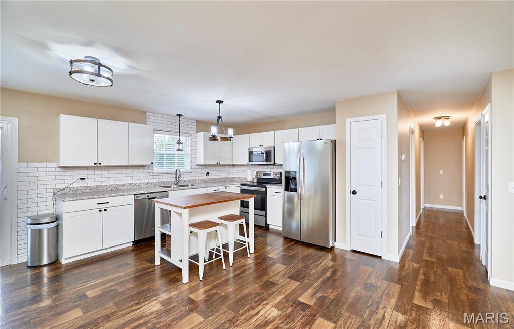 619 Cavalry Drive Wright City, MO 63390 - Photo 13 of 60