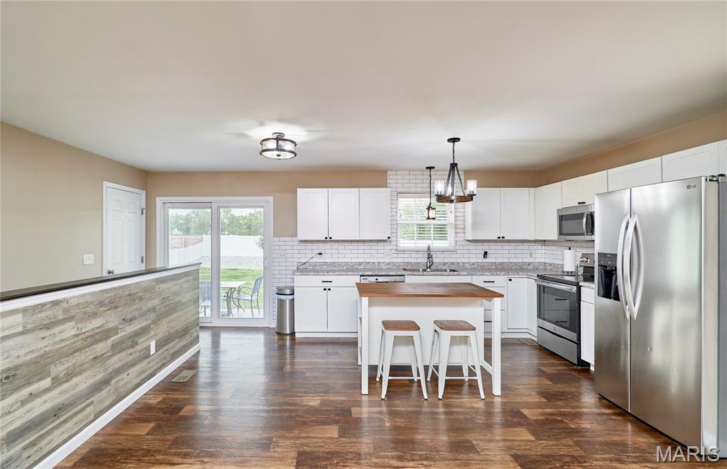 619 Cavalry Drive Wright City, MO 63390 - Photo 15 of 60