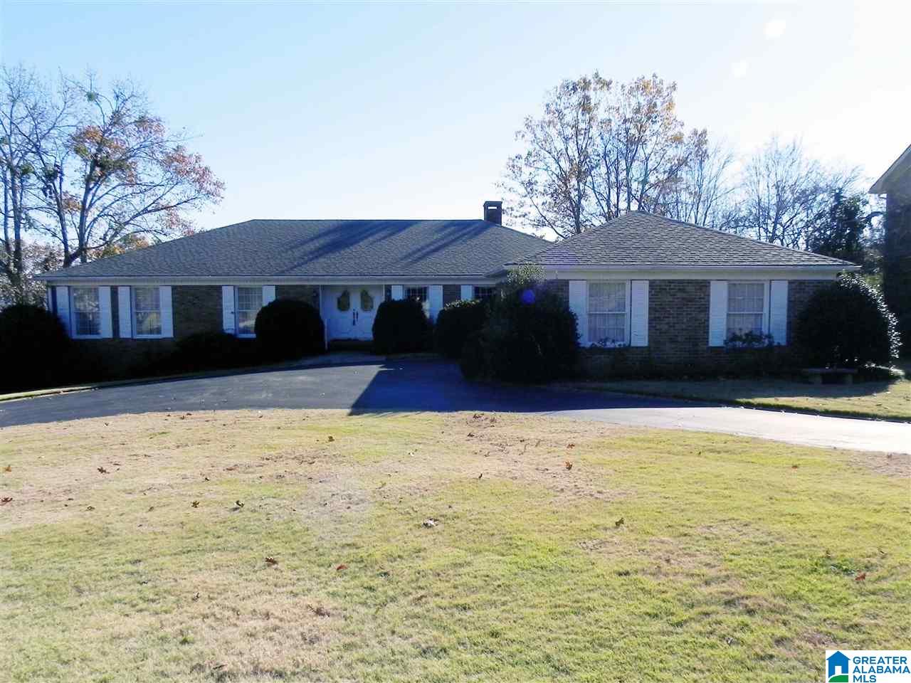 8 Christopher Way Anniston, AL 36207 - Photo 1 of 29