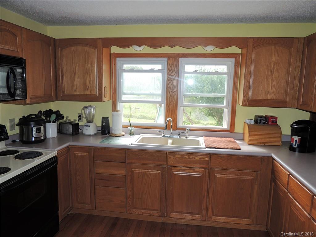 463 Jupiter Road Weaverville, NC 28787 - Photo 15 of 23 Gallery Image 15
