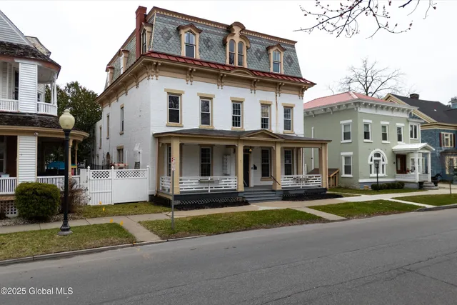 $1,199,000 | 128 Circular Street, Saratoga Springs, NY 12866