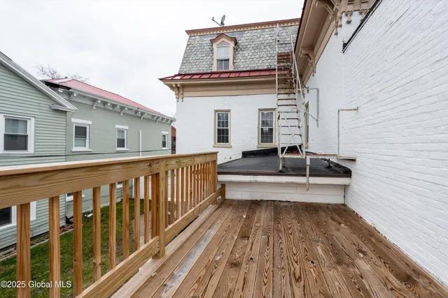 $1,199,000 | 128 Circular Street, Saratoga Springs, NY 12866