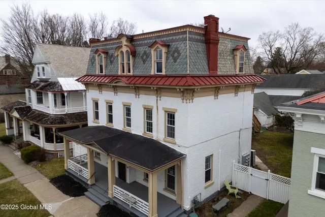 $1,199,000 | 128 Circular Street, Saratoga Springs, NY 12866