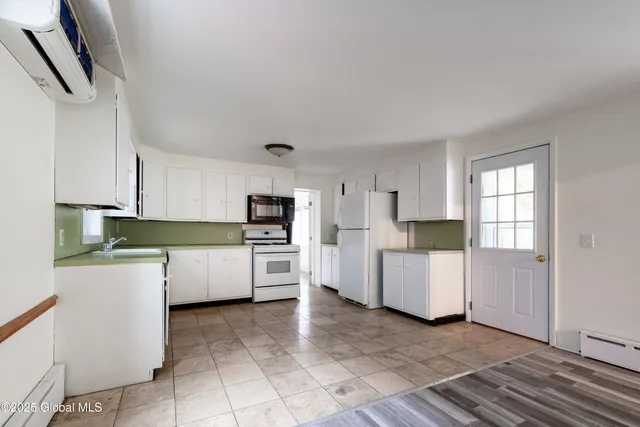 $1,199,000 | 128 Circular Street, Saratoga Springs, NY 12866