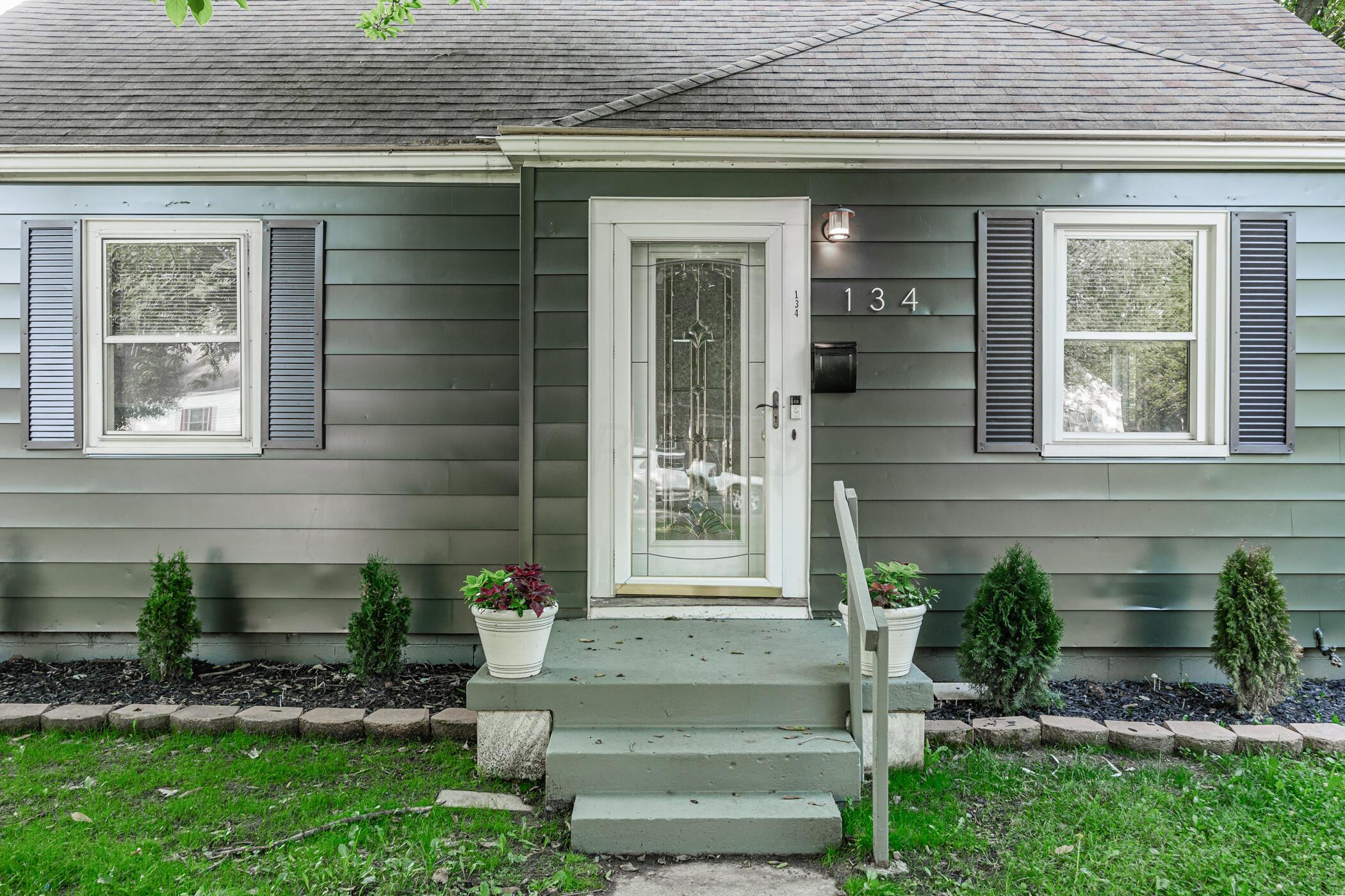 134 North Kellner Road Columbus, OH 43209 - Photo 3 of 27 Front Door