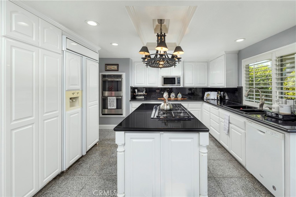 6307 East Rocking Horse Way Orange, CA 92869 - Photo 12 of 25