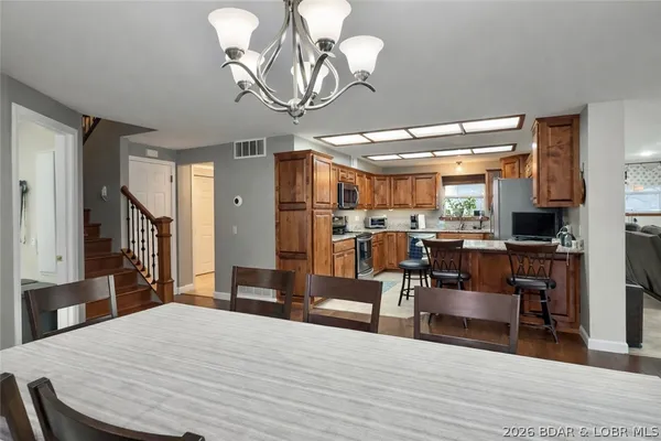 $750,000 | 29345 Cedar Haven Drive, Rocky Mount, MO 65072