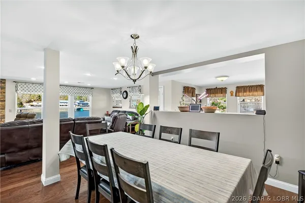 $750,000 | 29345 Cedar Haven Drive, Rocky Mount, MO 65072