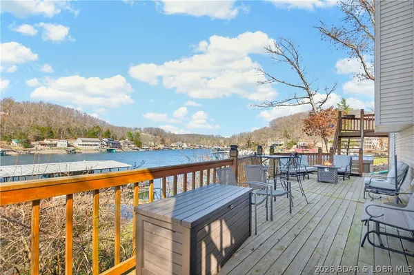 $750,000 | 29345 Cedar Haven Drive, Rocky Mount, MO 65072