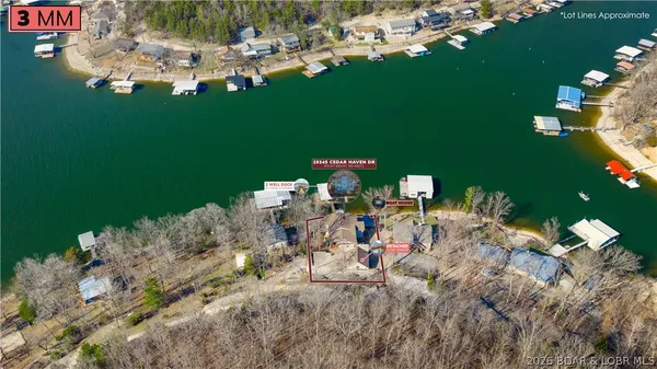 $750,000 | 29345 Cedar Haven Drive, Rocky Mount, MO 65072