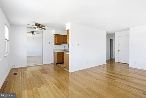 $419,500 | 10751 East Keswick Road, Philadelphia, PA 19154