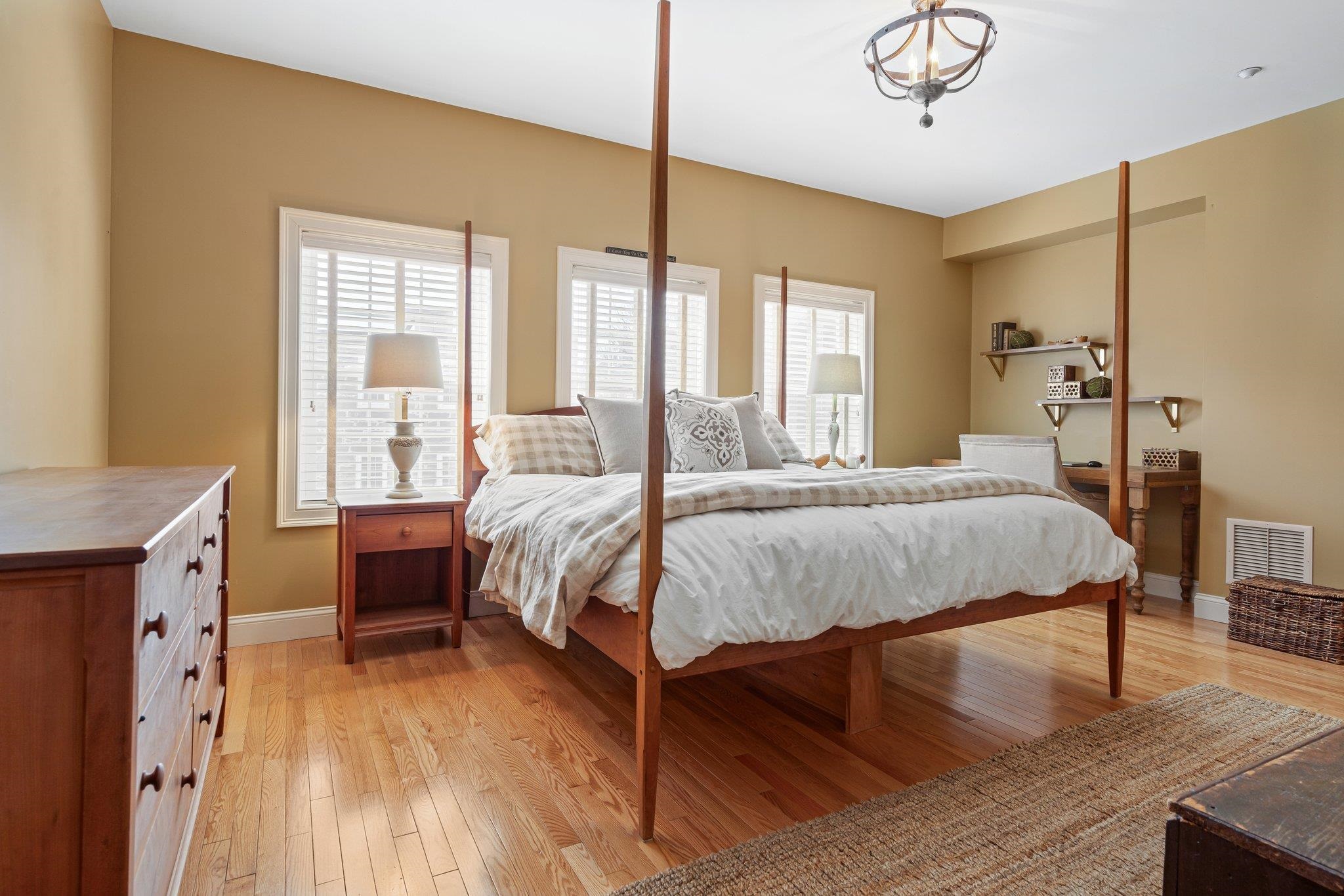 6 Bay Road, Unit 28 Newmarket, NH 03857 - Photo 8 of 40 Gallery Image 8